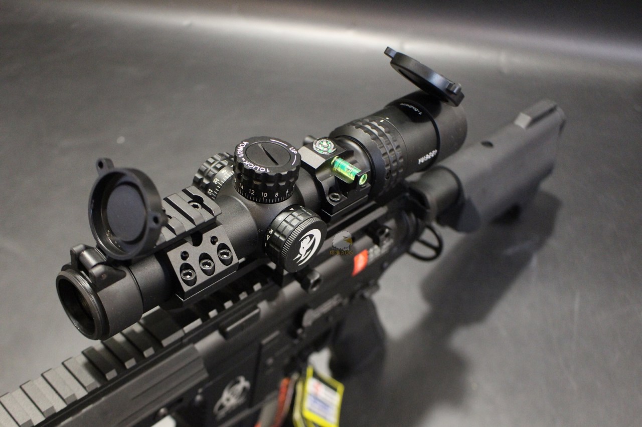 SLONG 神龍 M4 閻龍殭屍版電動槍+水平儀連體夾具5046T+YUBEEN BS 1-5X24IR 狙擊鏡 升級套組 160M 電槍 步槍